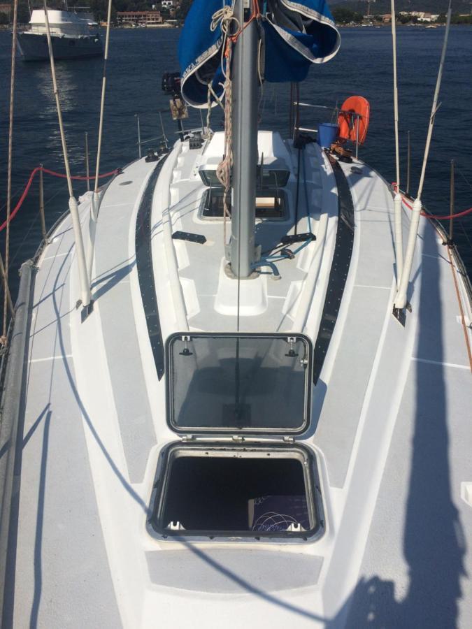 Stlocavoile 4, Bateau Seuls A Bord Hotel Порто-Векио Екстериор снимка
